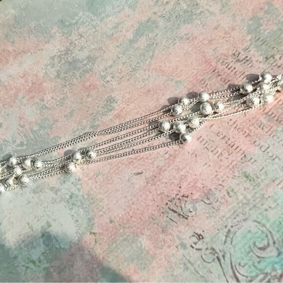 Danity Silver beaded/Chain Bracelet with Toggle Closure - Picture 3 of 4